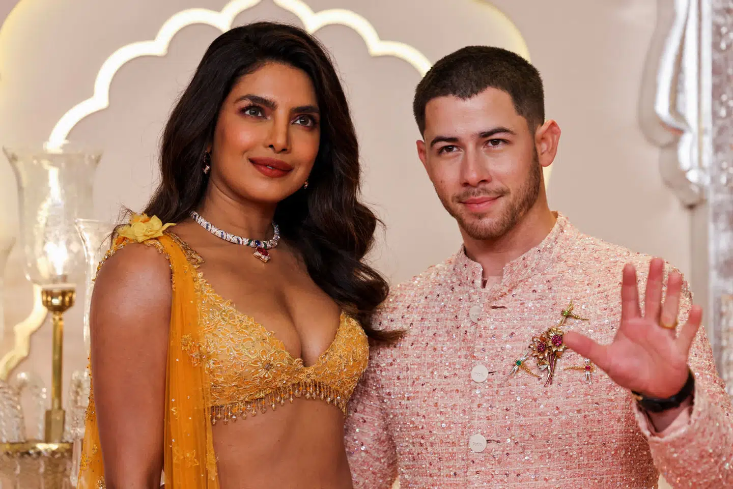 Stjerneparret Nick Jonas og Priyanka Chopra deltog også i brylluppet.