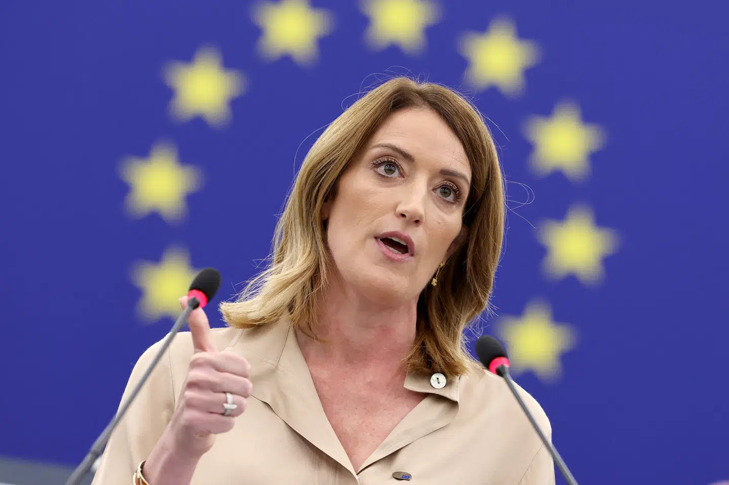 Roberta Metsola ønsker at styrke EU-Parlamentet over for de øvrige institutioner i EU, siger hun i forbindelse med genvalget som formand for EU-Parlamentet tirsdag.