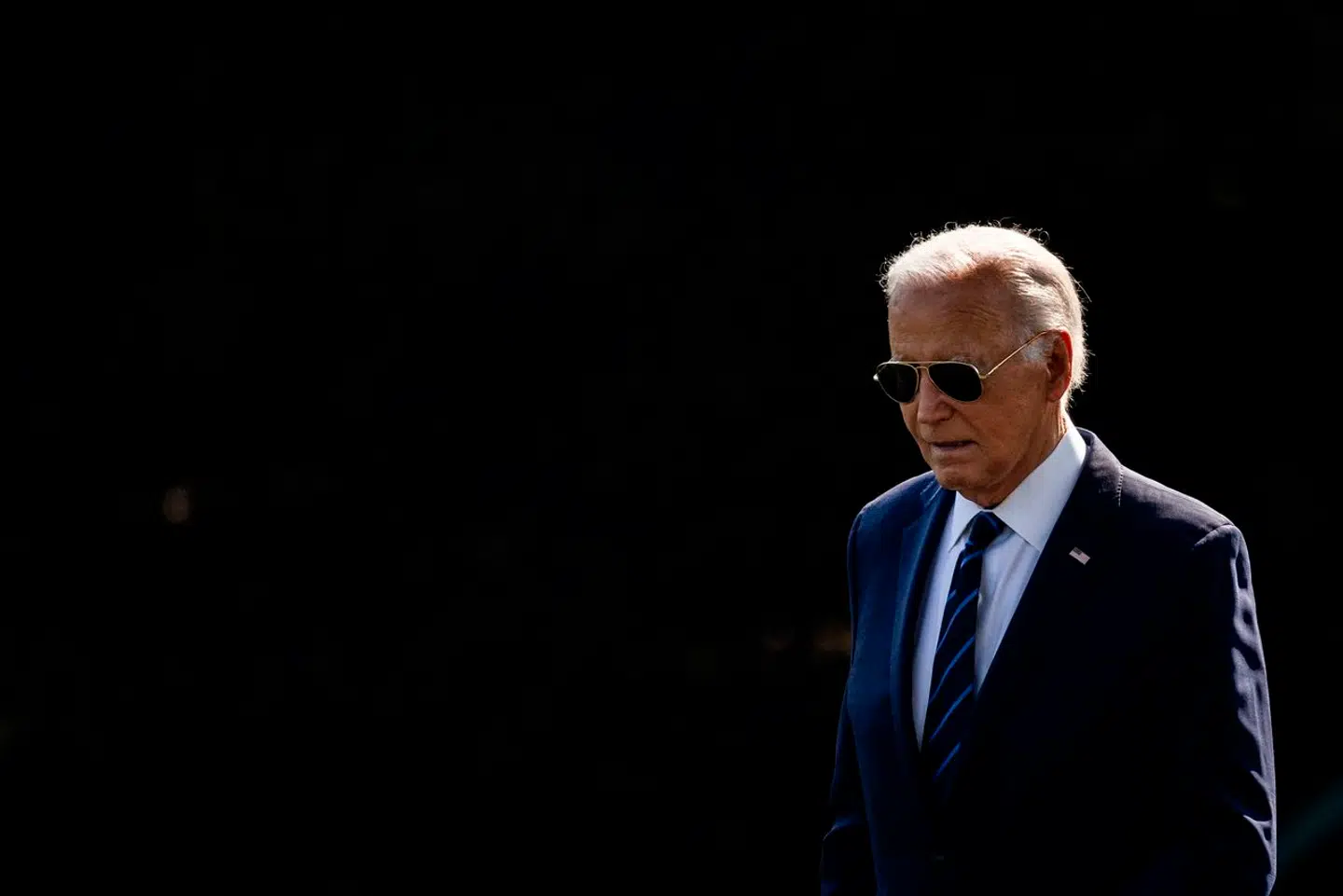 Presset på Joe Biden fortsætter. Nu arbejder Den Demokratiske Nationalkomité på en plan, der skal sikre ham hans plads før tid.