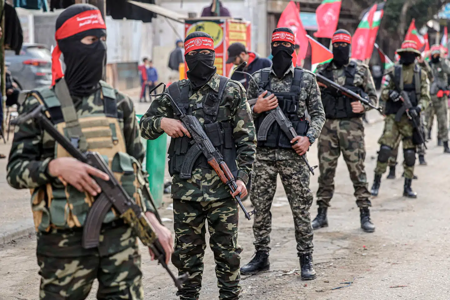 Medlemmer af Democratic Front for the Liberation of Palestine (DFLP) tog i februar 2023 del i en militærparade i Rafah, der ligger i det sydlige Gaza. Dengang samarbejdede Enhedslisten fortsat med dem.