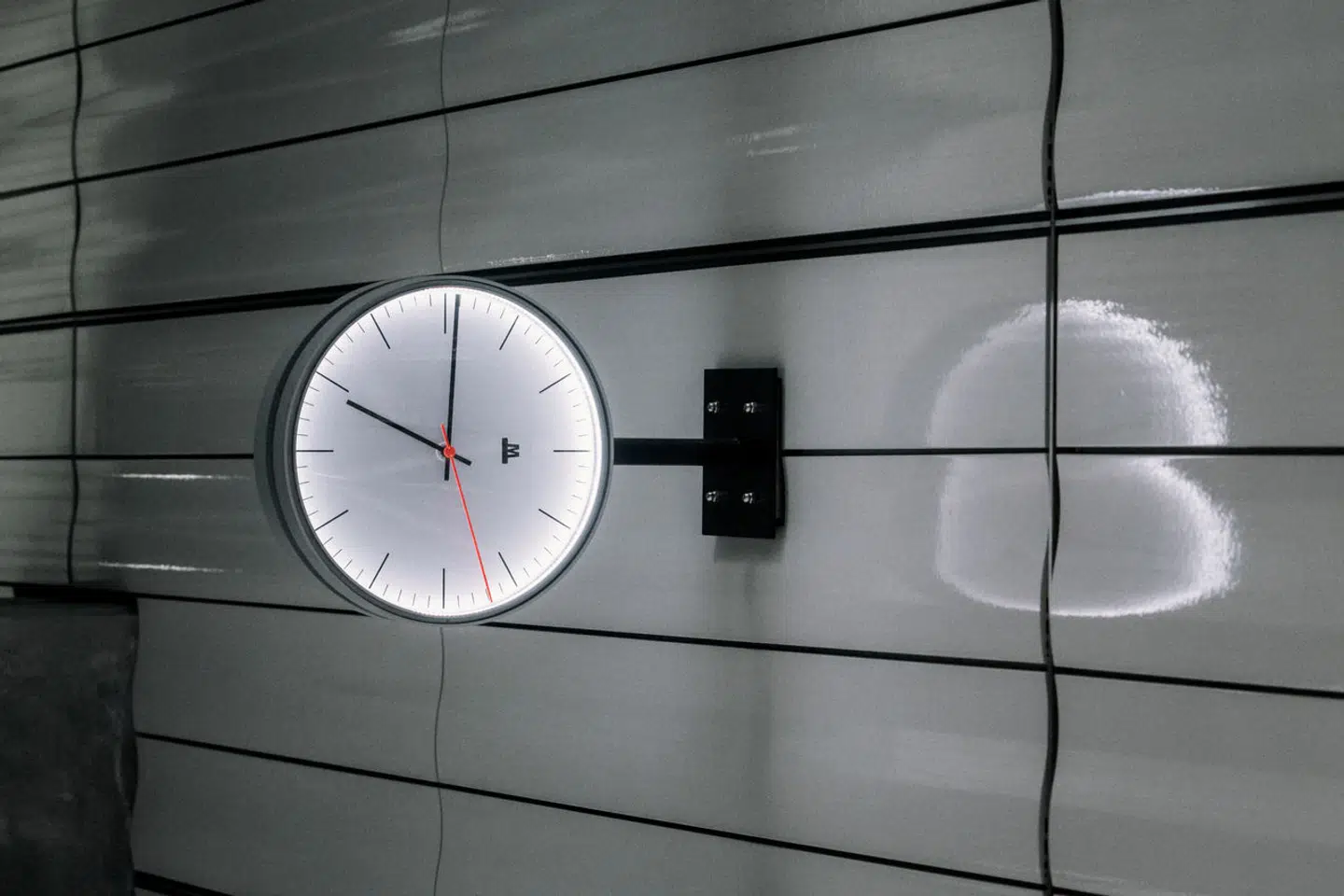 Havneholmen Station er udsmykket af kunstgruppen Superflex. Foto: Mathias Svold, Scanpix