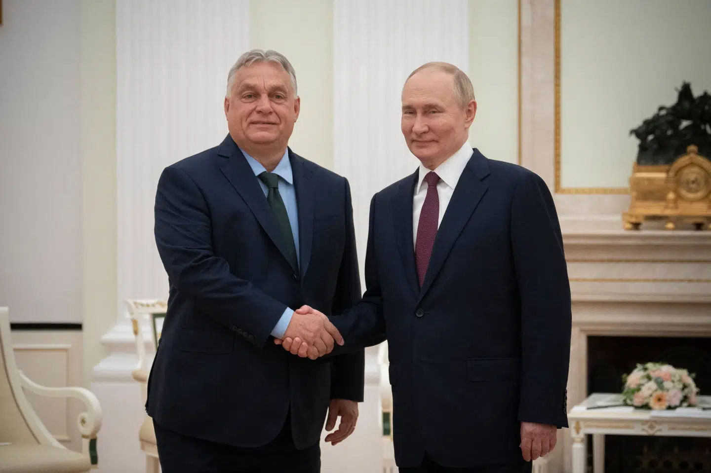I løbet af de første dage af det ungarske formandskab besøgte Ungarns premierminister Viktor Orbán, som ses til venstre, Ruslands præsident, Vladimir Putin, som står til højre. (Arkivfoto).