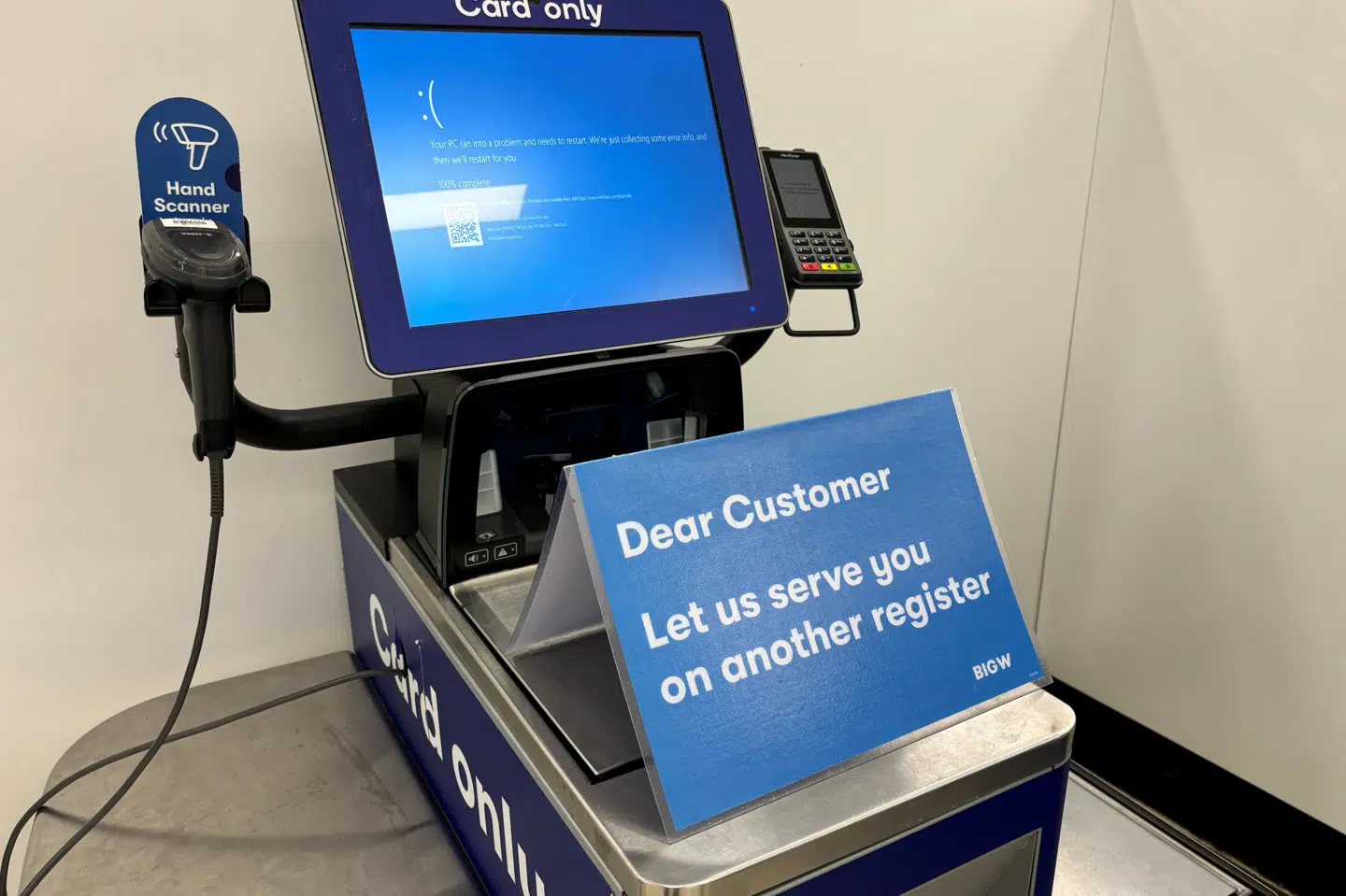 Selvbetjeningskasserne i et supermarked i Brisbane i Australien er ude af drift.