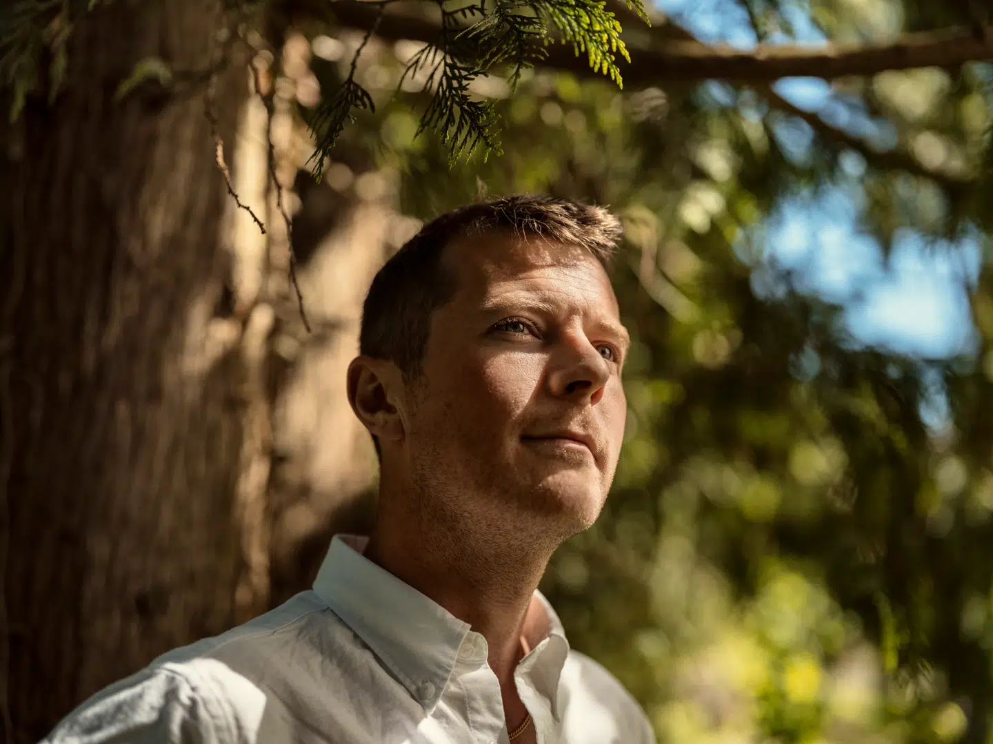 Forfatter og podcastskaber Sigurd Hartkorn Plaetner har skabt podcasten »Du dør, hvis du græder«. For 14 år siden fik han konstateret den alvorlige og kroniske sygdom sklerose. Det er han klar til at snakke om nu.