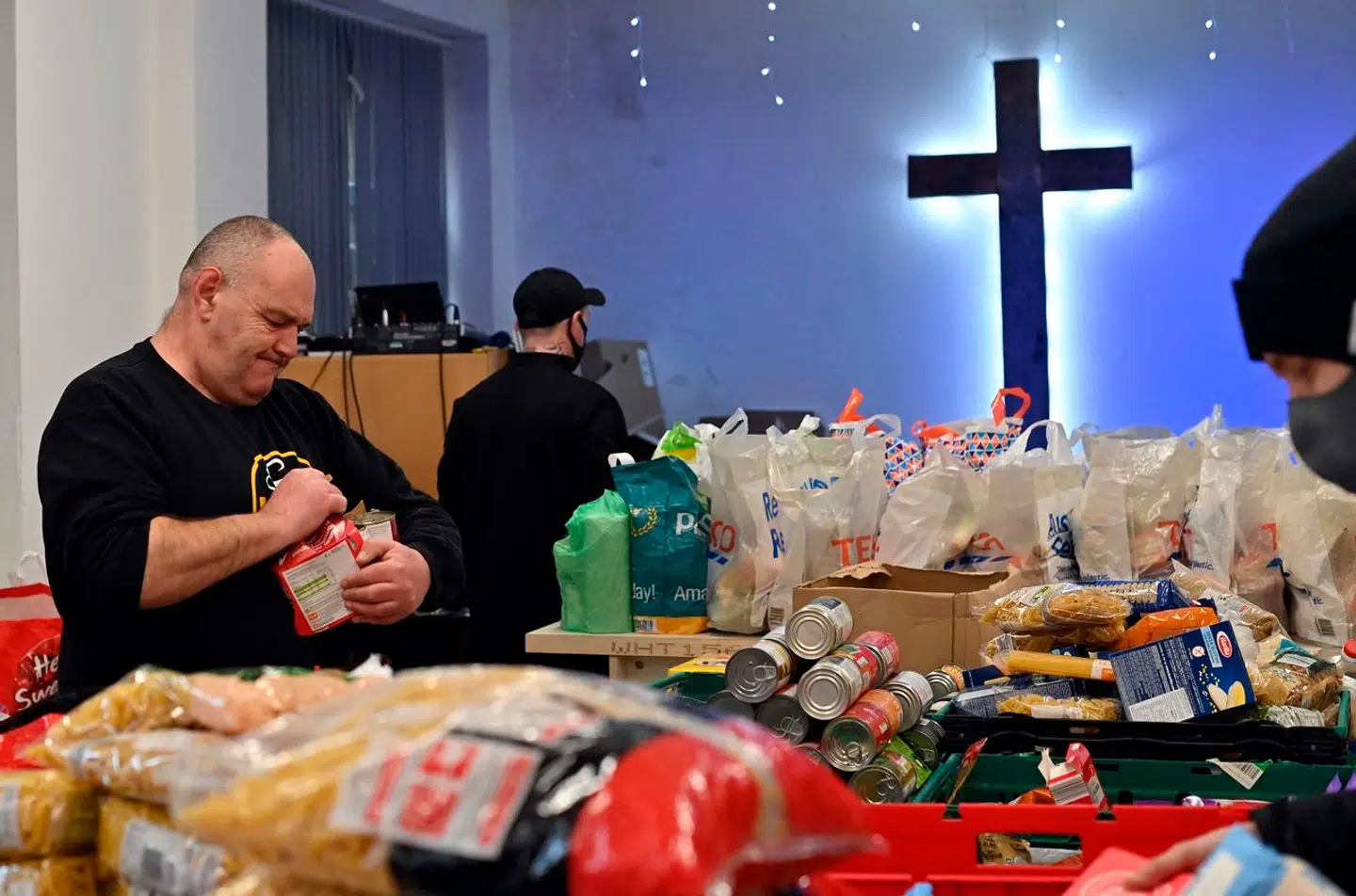 Flere og flere briter benytter sig af madbanker. Nu skal nye store velgørenhedsbanker bidrage til at knække den triste kurve.