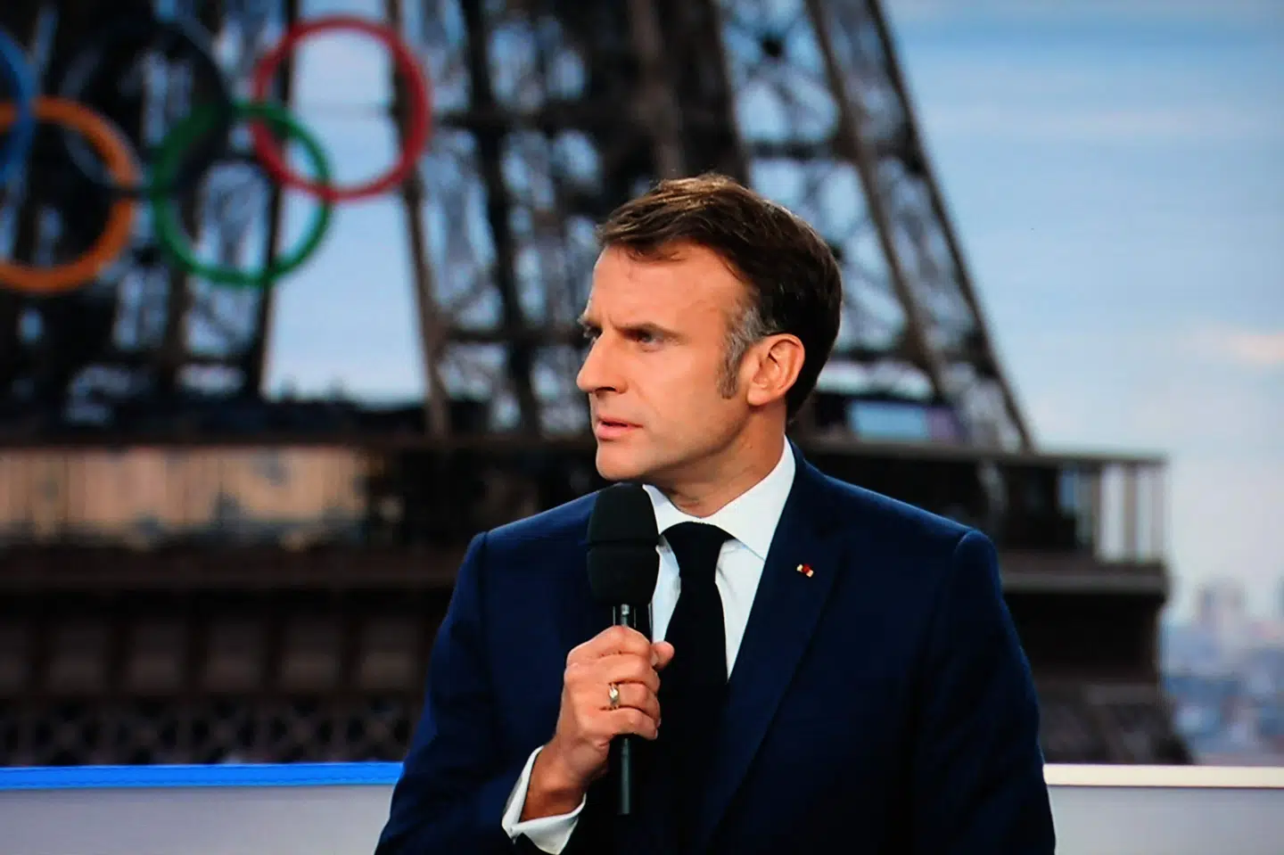 OL er fokus lige nu, mener Macron. Så må en regering vente.