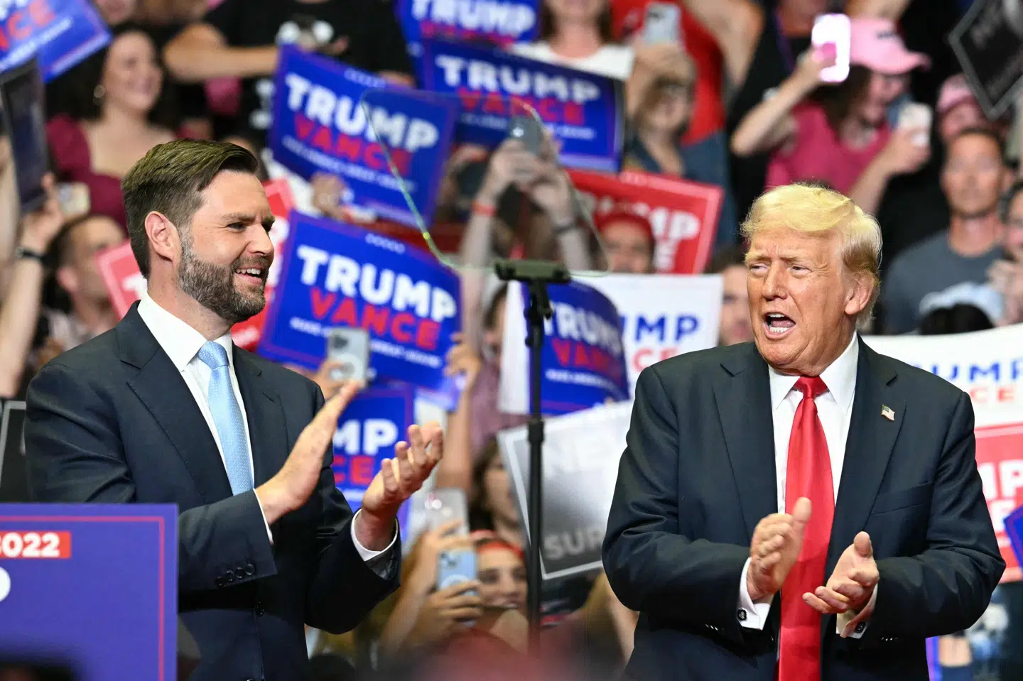 Donald Trumps vælgermøder er ofte blevet afholdt i lufthavne, markedspladser og fodboldstadioner. (Arkivfoto).