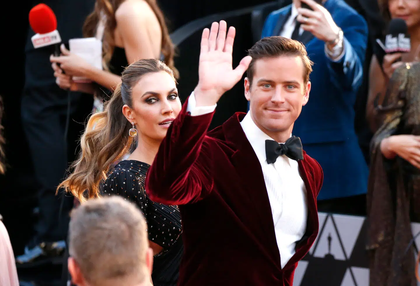 Armie Hammer, mens han stadig var hot. Her sammen med sin kone Elizabeth Chambers til Oscaruddeling i 2018.