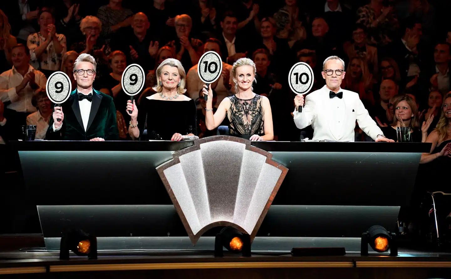 Anne Laxholm har været dommer i alle programmer af 'Vild med dans' siden starten i 2005. Her ses hun med meddommerne Nikolaj Hübbe, Marianne Eihilt og Jens Werner i 2019-sæsonen.