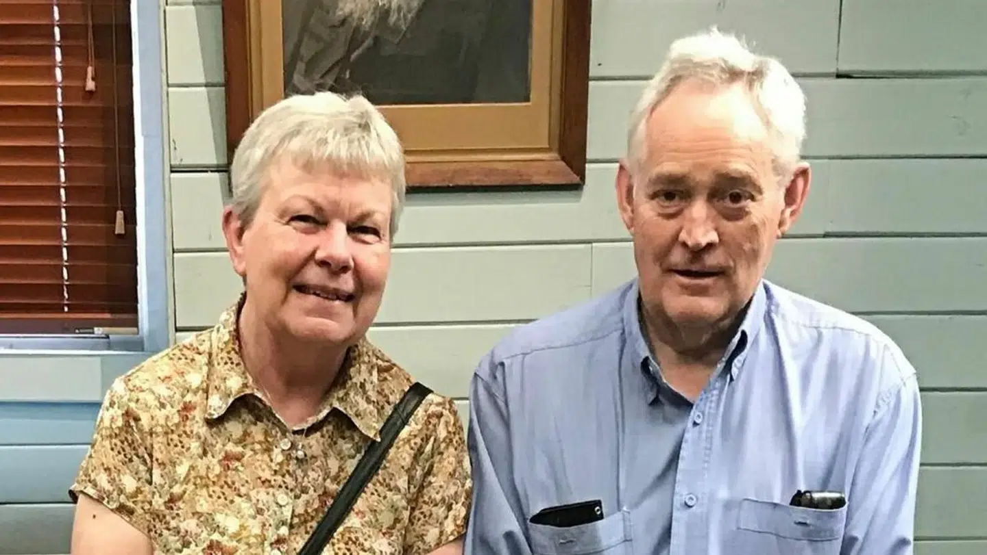 Heather og Ian Wilkinson – to af dem, som deltog i frokosten. Ian var den eneste, som overlevede.