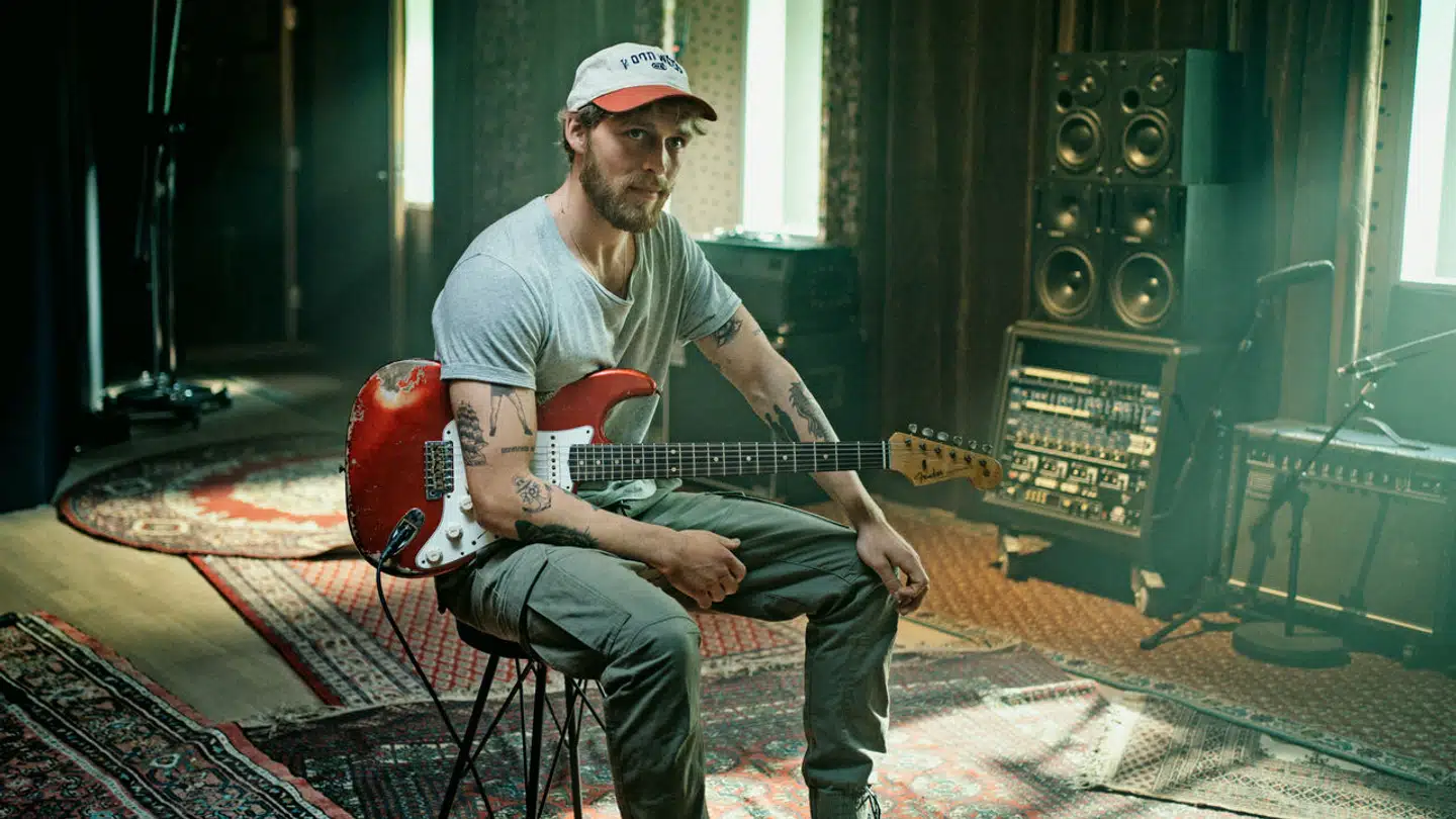 »A Beautiful Life«. Christopher som Elliott. Cr. Courtesy of Netflix