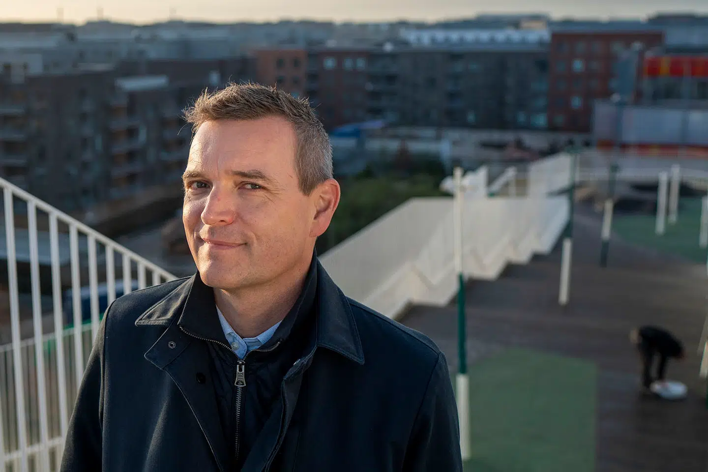 Børne- og ungdomsborgmester i Københavns Kommune Jakob Næsager mener ikke, at partybusser hører til i byen.