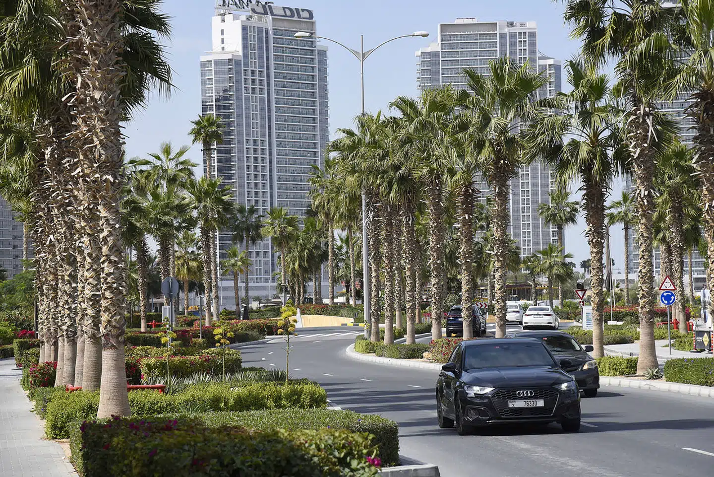 Flere og flere af Europas rigeste er begyndt at se fordelen i at flytte til et bestemt land for at bevare og udvikle deres formue.