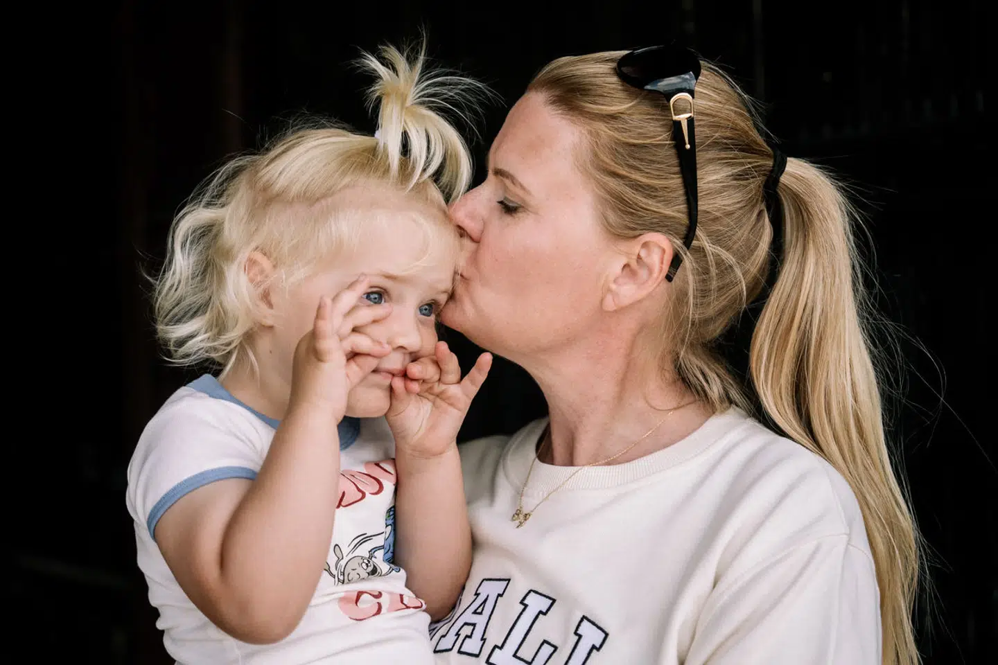 Især én fordom om at være gammel mor møder Louise Hasselblad ofte.