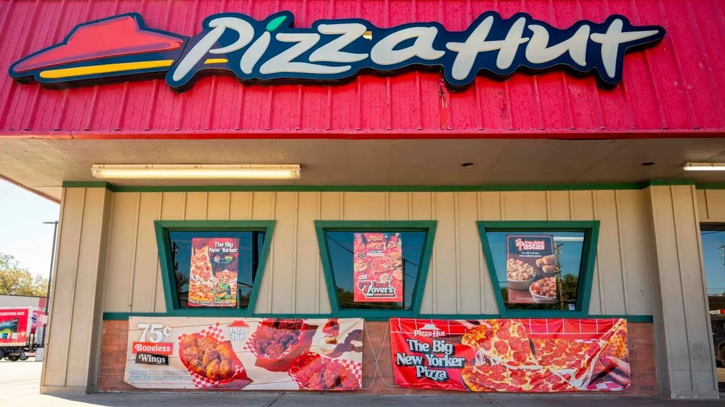 Verdens største pizzakæde gør comeback i Danmark.