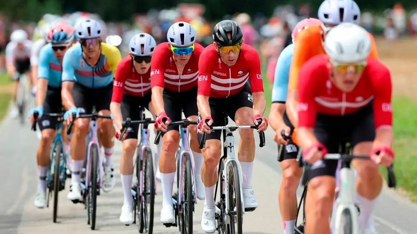 Michael Mørkøv (iført sort hjelm) kørte karrierens sidste store landevejsløb til OL.