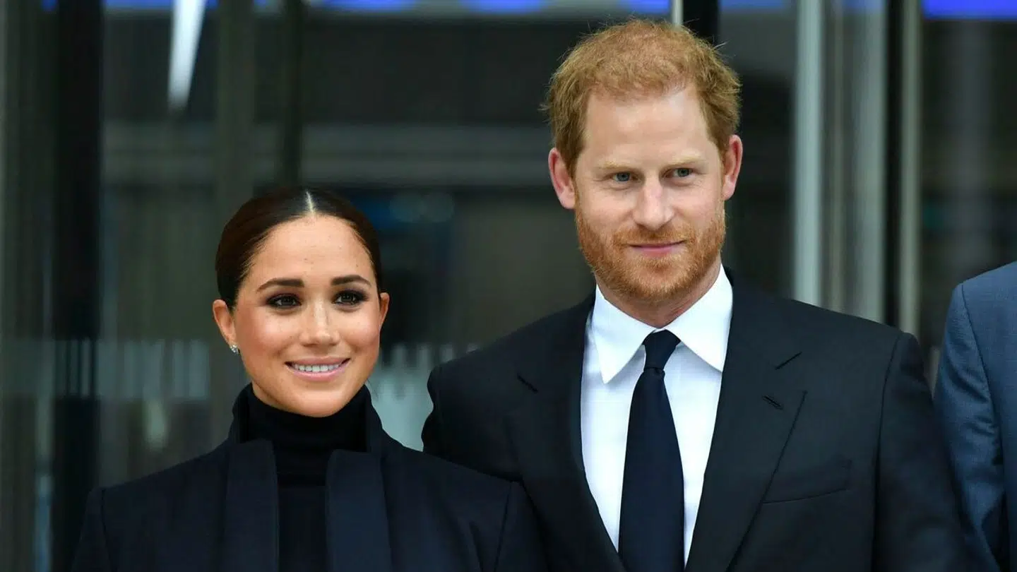 Prins Harry er gift med hertuginde Meghan, som han har to børn med. De bor til daglig i den amerikanske delstat Californien.