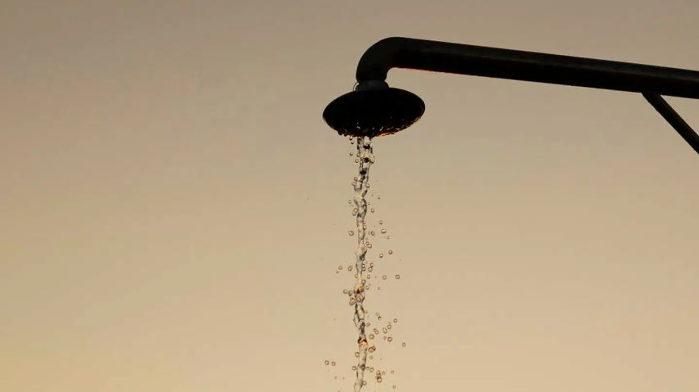 Tørke er et tilbagevendende problem i Portugal. Nu appelerer landet om turisternes hjælp til at spare på vandet.