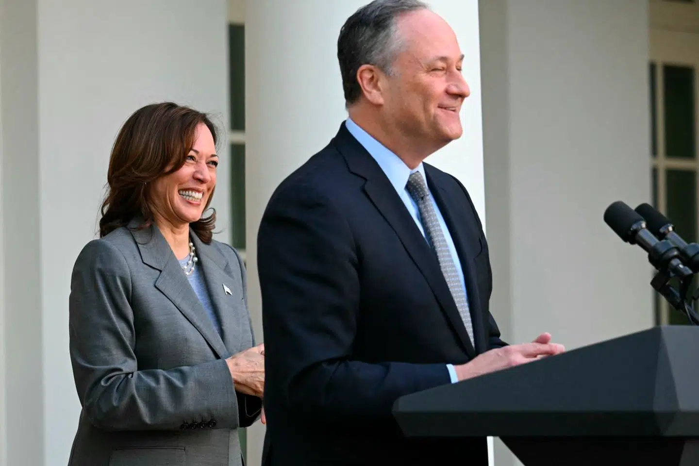 Kamala Harris og Doug Emhoff har været gift siden 2014. Inden da var Doug Emhoff gift med en anden kvinde, som han har to børn med.