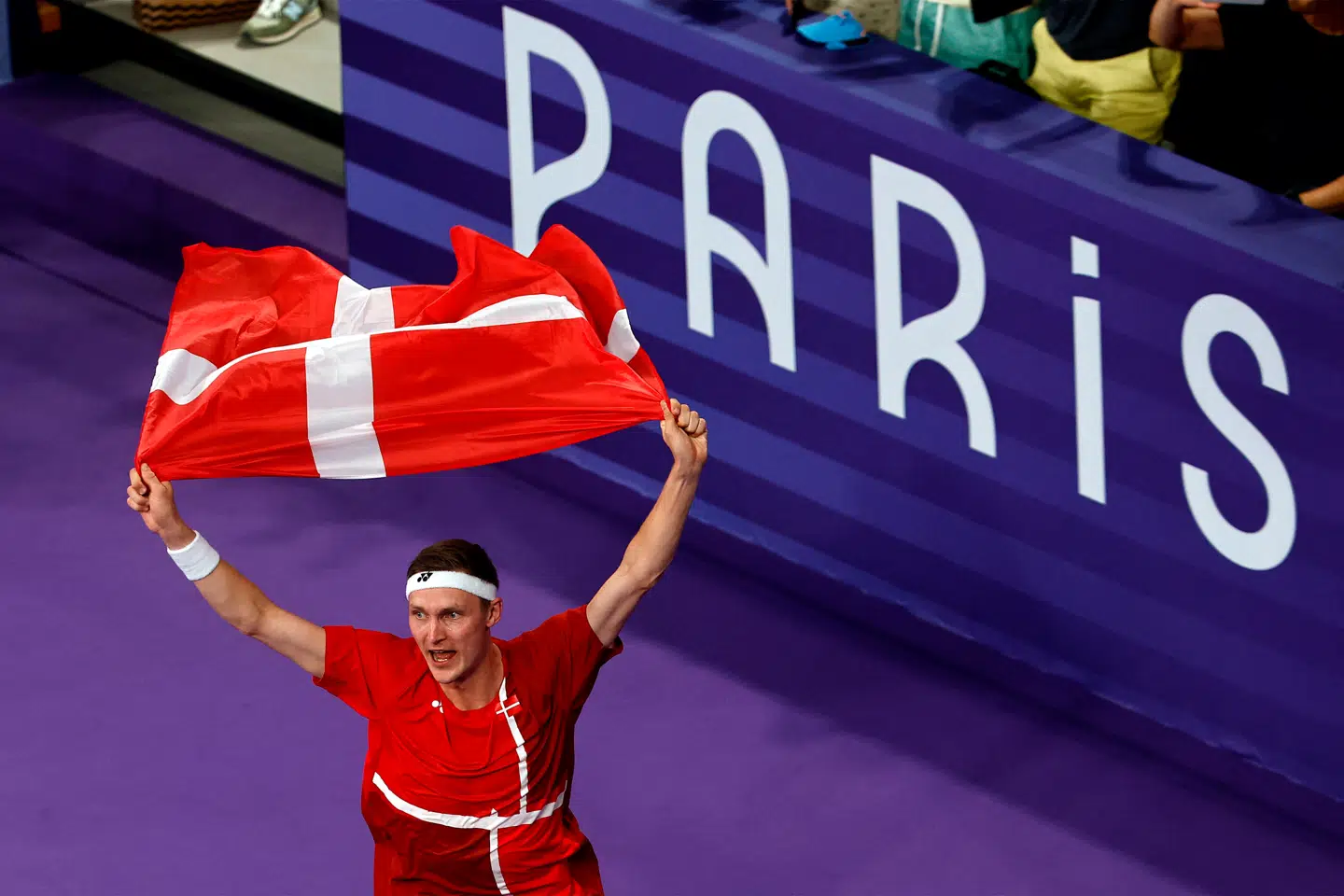 Viktor Axelsen vinder OL-guld i Badminton.