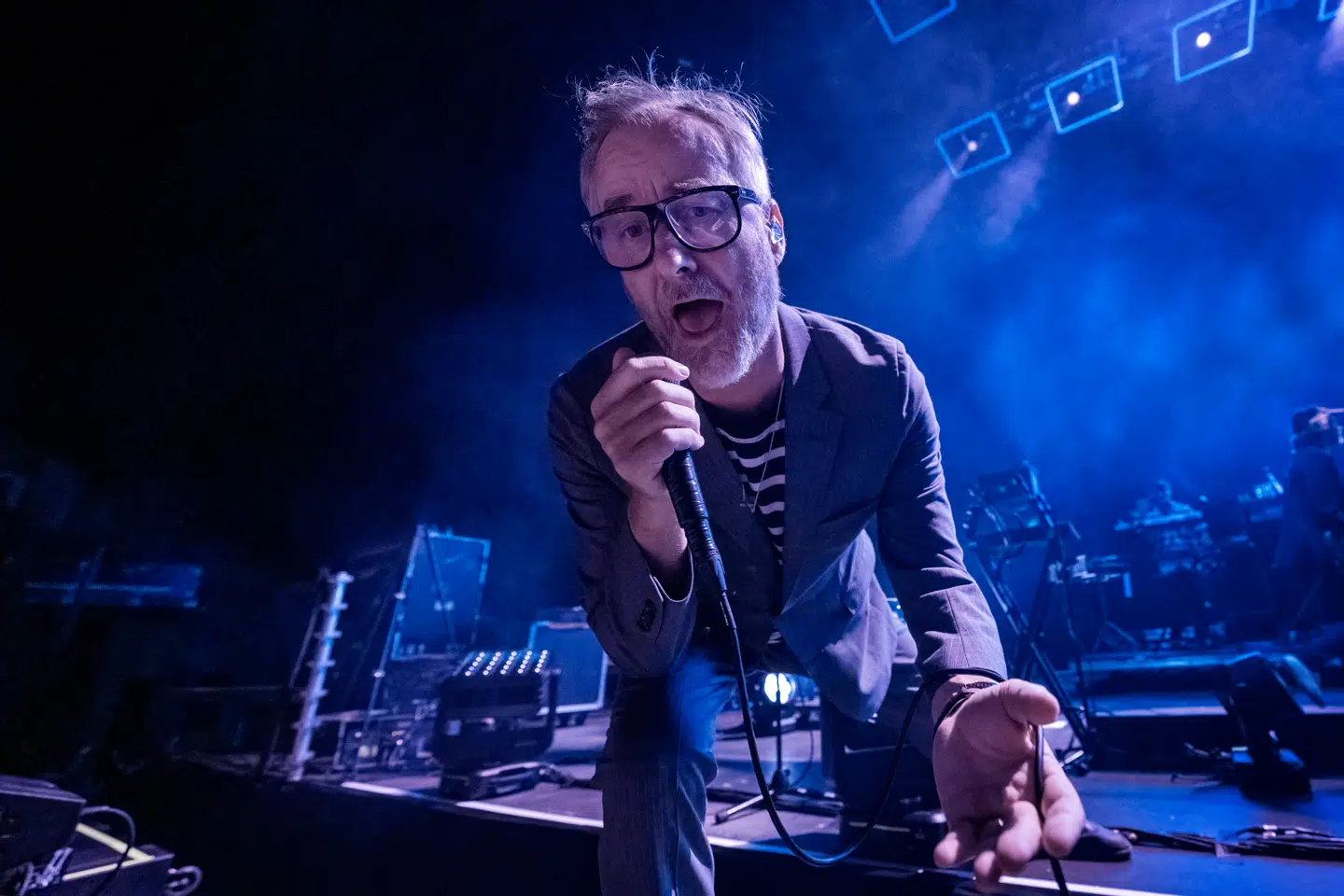Frontmanden for det amerikanske indierockband The National, 53-årige Matt Berninger, gjorde, hvad han kunne, men formåede ikke at ramme topformen tirsdag aften i Royal Arena.