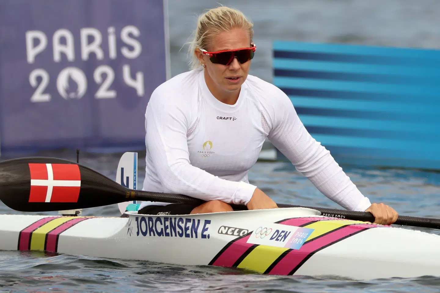 Emma Aastrand Jørgensen tyvstartede i onsdagens indledende heat i enerkajak. Efterfølgende blev hun nummer to.