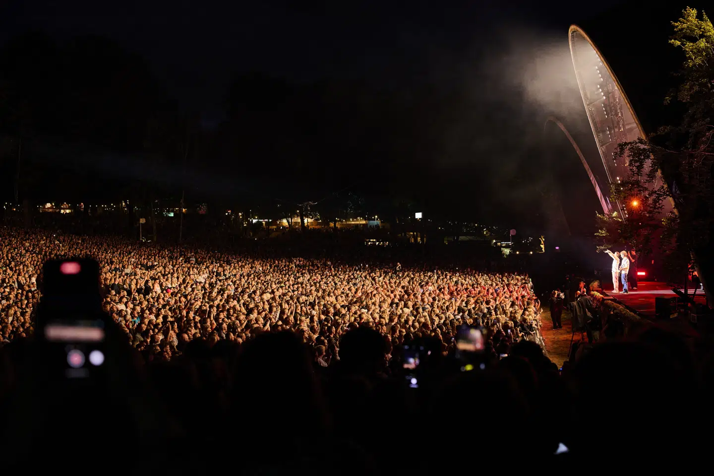 Der var proppet på Smukfests største scene, Bøgescenen, da Lukas Graham spillede onsdag aften.