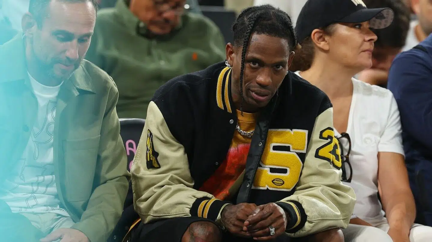 Travis Scott var til stede ved kampen mellem Serbien og USA.