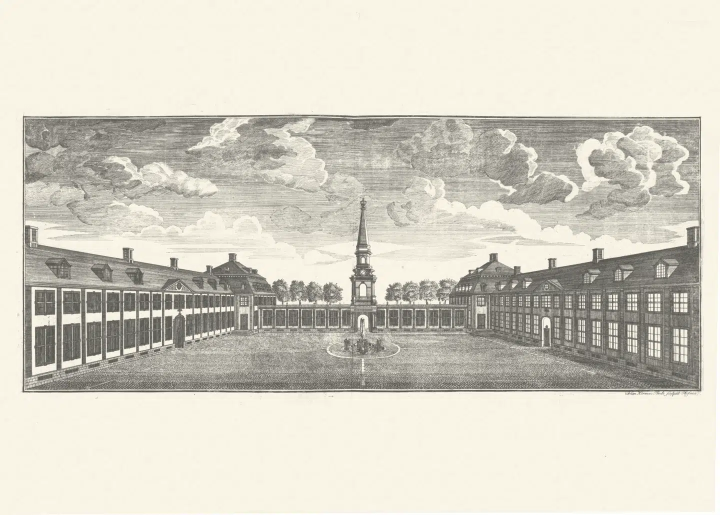 Kigget fra hovedbygningen til ankomstporten mod nord