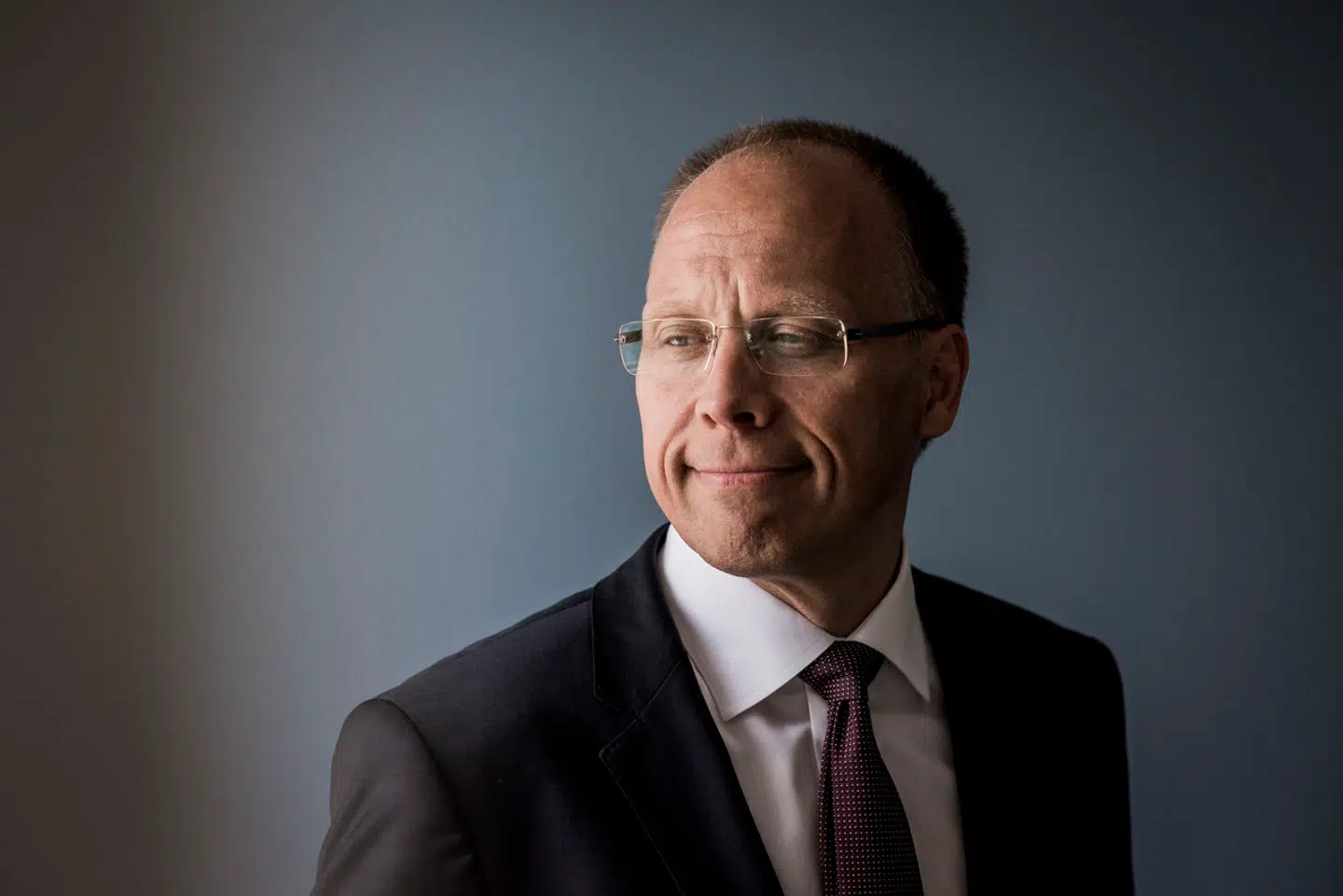 Nordea-topchef Frank Vang-Jensen har i hvert fald én god grund til at smile. For ifølge en ny opgørelse er han Danmarks bedst betalte bankdirektør, skriver FinansWatch.