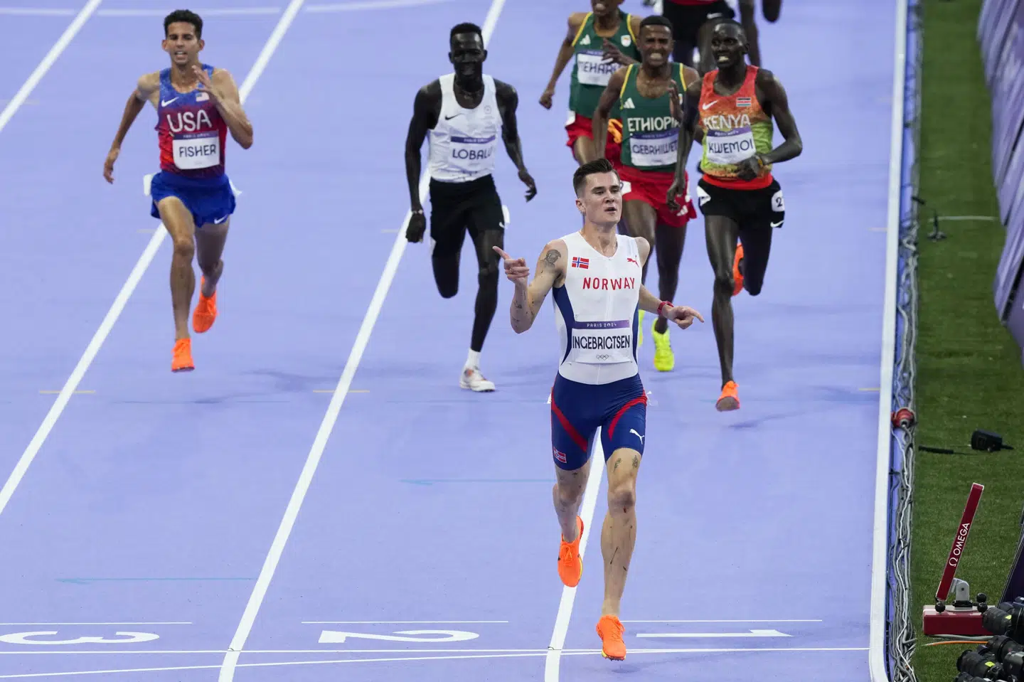 Jakob Ingebrigtsen viste sin suverænitet, da han på sidste omgang satte konkurrenterne til vægs.