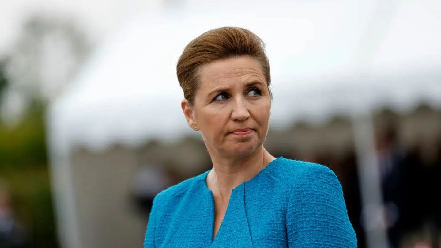 Mette Frederiksen har været usynlig hele sommeren. Det belønner vælgerne åbenbart.