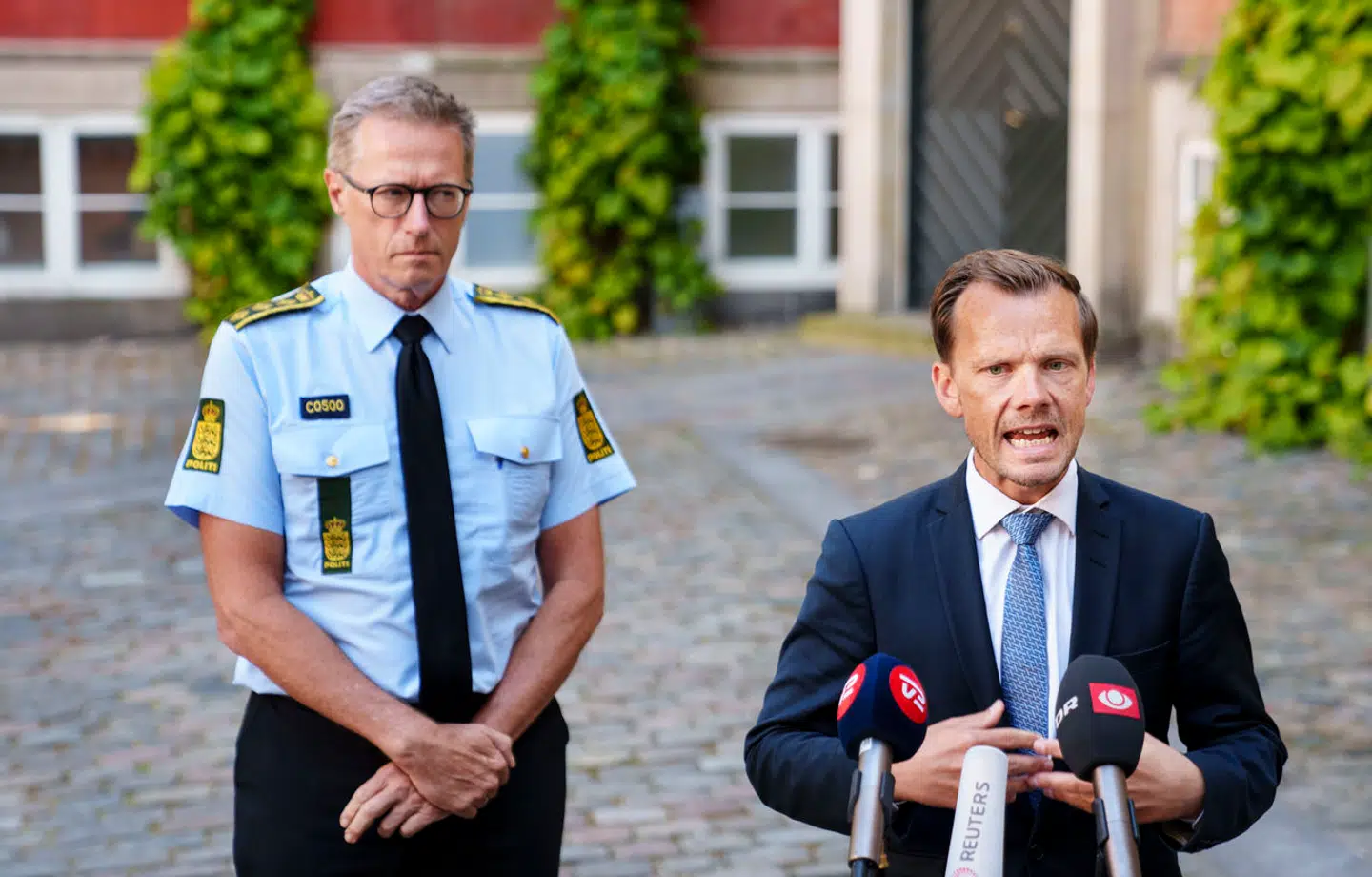 På et hasteindkaldt doorstep mandag talte justitsminister Peter Hummelgaard (S) og rigspolitichef Thorkild Fogde om mulighederne for at lade politiet bruge ansigtsgenkendelse i kampen mod bandekriminalitet.