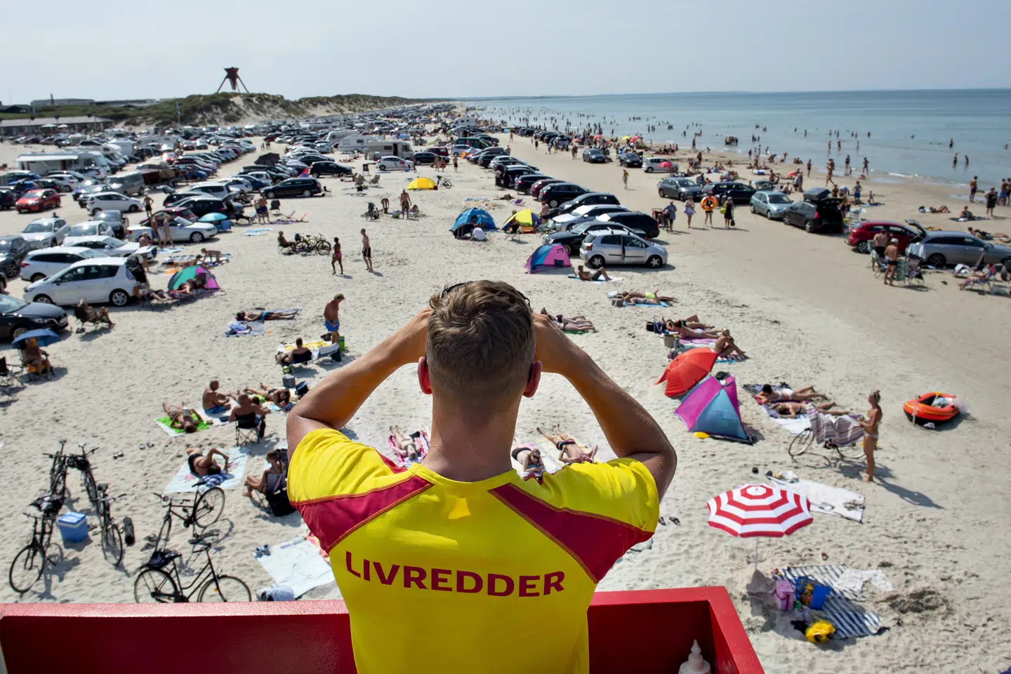 Trygfondens livreddere lukker sæsonen og livreddertårnene og rykker i denne uge ud for sidste gang på de danske badestrande. (Arkivfoto).