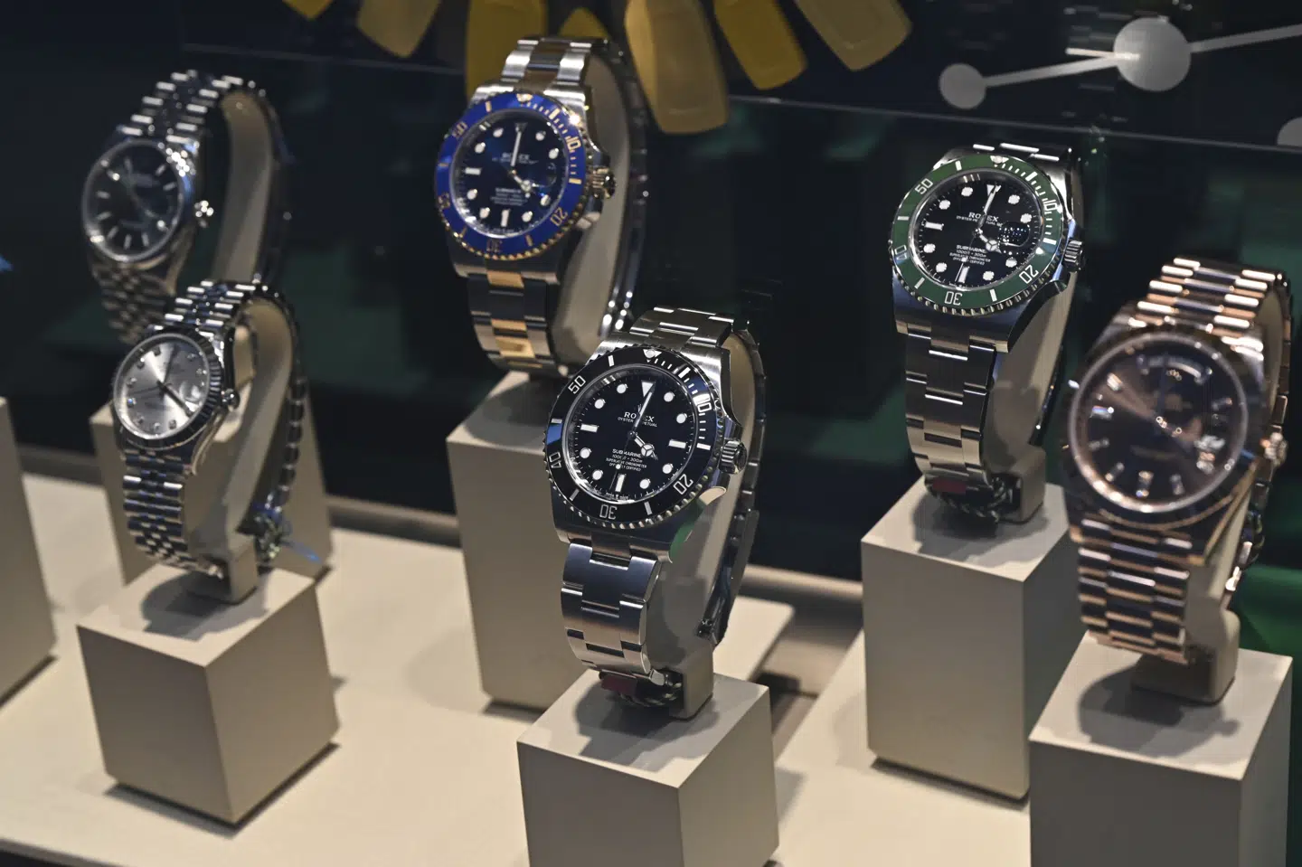 En bager købte i 2019-2021 flere dyre Rolex-ure i forretningen Knud Pedersen og oplyste et falsk navn med en udenlandsk adresse. På den måde blev der uberettiget tilbagebetalt moms for samlet 480.000 kroner. (Arkivfoto).