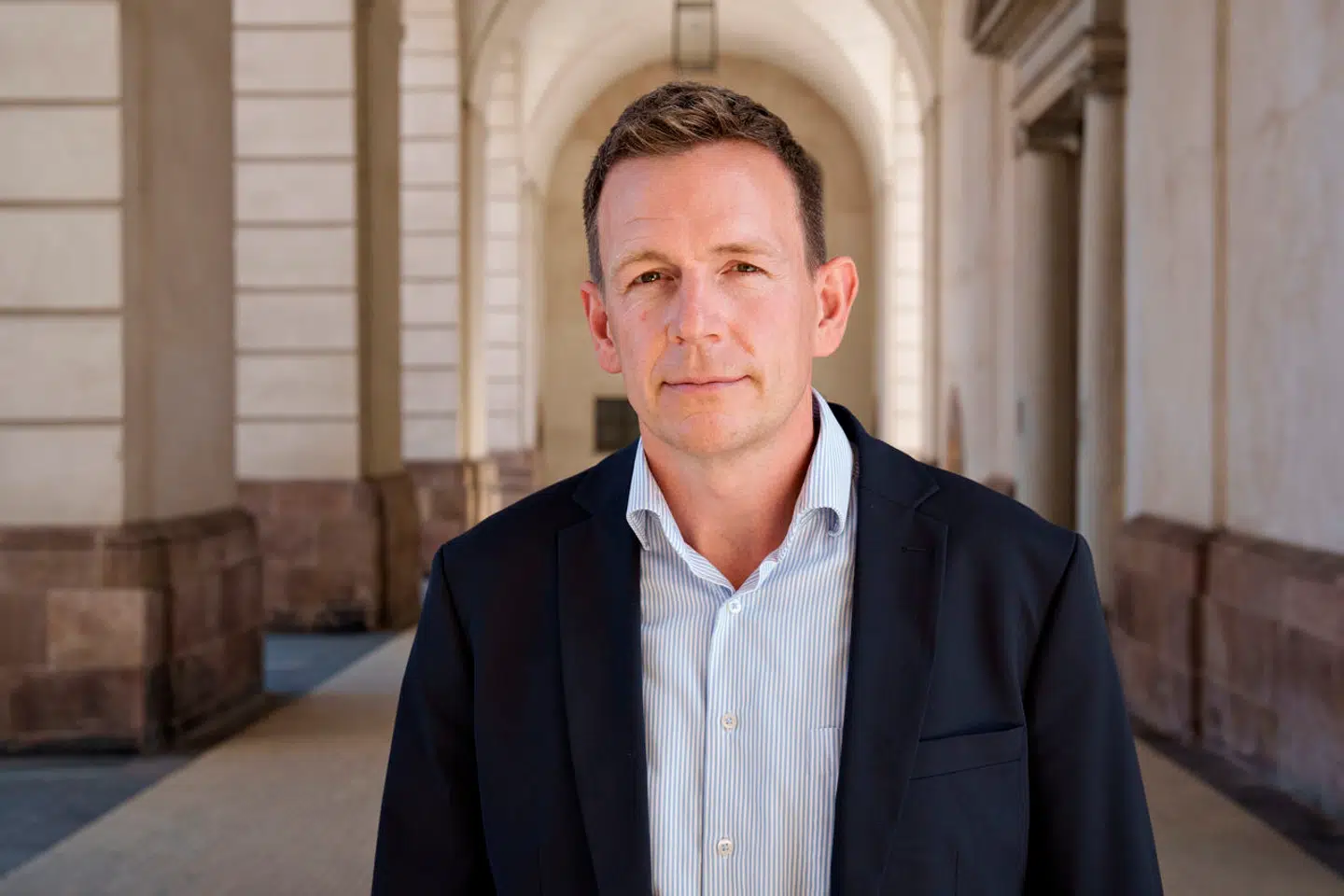 Rasmus Stoklund udkommer med en ny debatbog om Den Europæiske Menneskerettighedsdomstols fortolkningen af konventionerne.