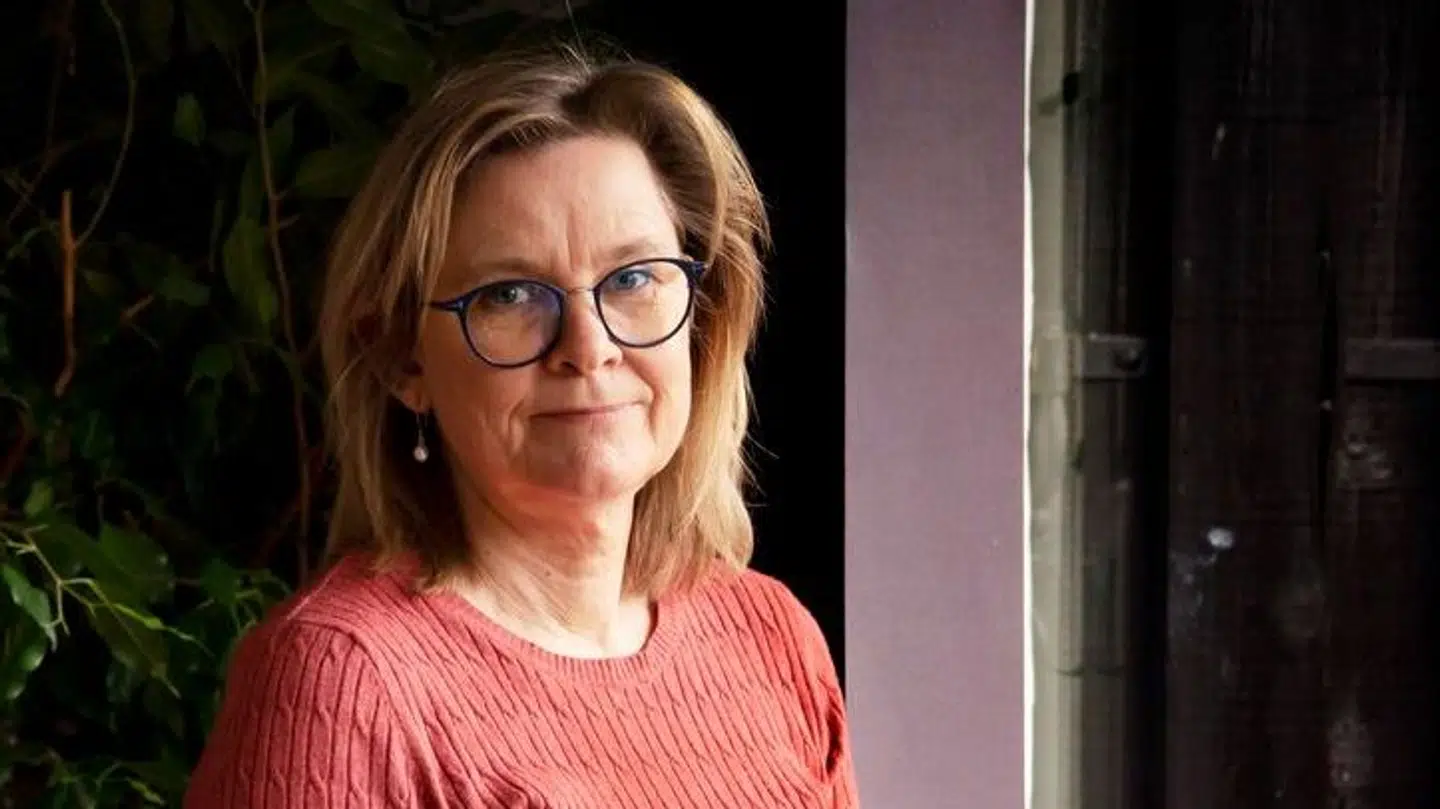 Lone Simonsen er en af de førende danske pandemiforskere. Hun fortæller, at der er én ting, der kan få hende op i alarmberedskab omkring virusudbrudet.