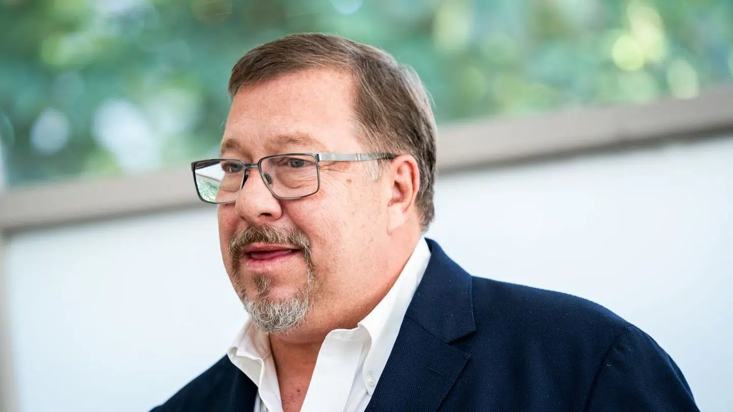 Kapelmester og tv-kok James Price har virkelig mærket, at priserne på fødevarer er steget.