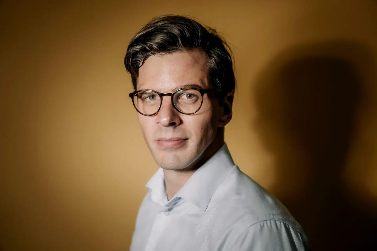 Alex Vanopslagh mener ikke, at det behøver at være så kompliceret at give unge mulighed for at bringe deres pensionsopsparing i spil på boligmarkedet, så de får bedre muligheder som førstegangskøbere.