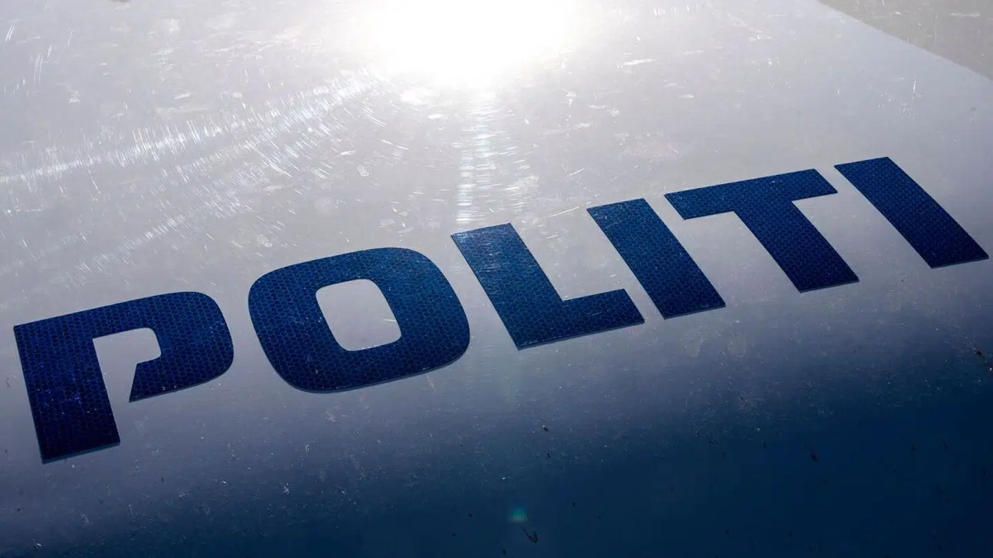 En 88-årig kvinde blev mandag aften fundet død i sit hjem i Randers. Nu undersøger politiet, om hun har været udsat for en forbrydelse.