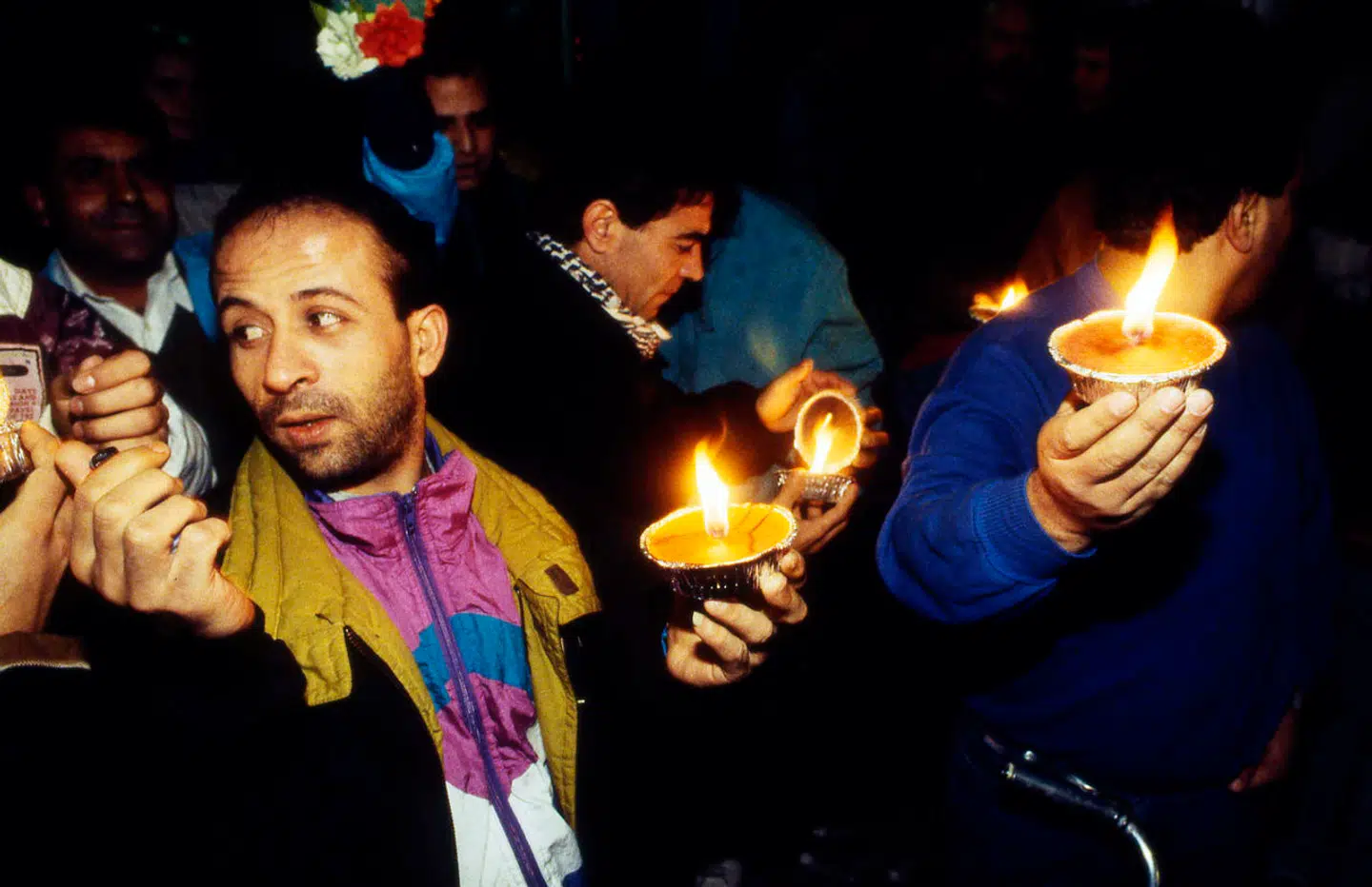 De palæstinensiske flygtninge turde ikke vende hjem i 1991, men fik husly fra præster. I dag græmmes borgerlig politiker over den såkaldte særlov, der betød, at 321 palæstinensere fik ophold i Danmark.