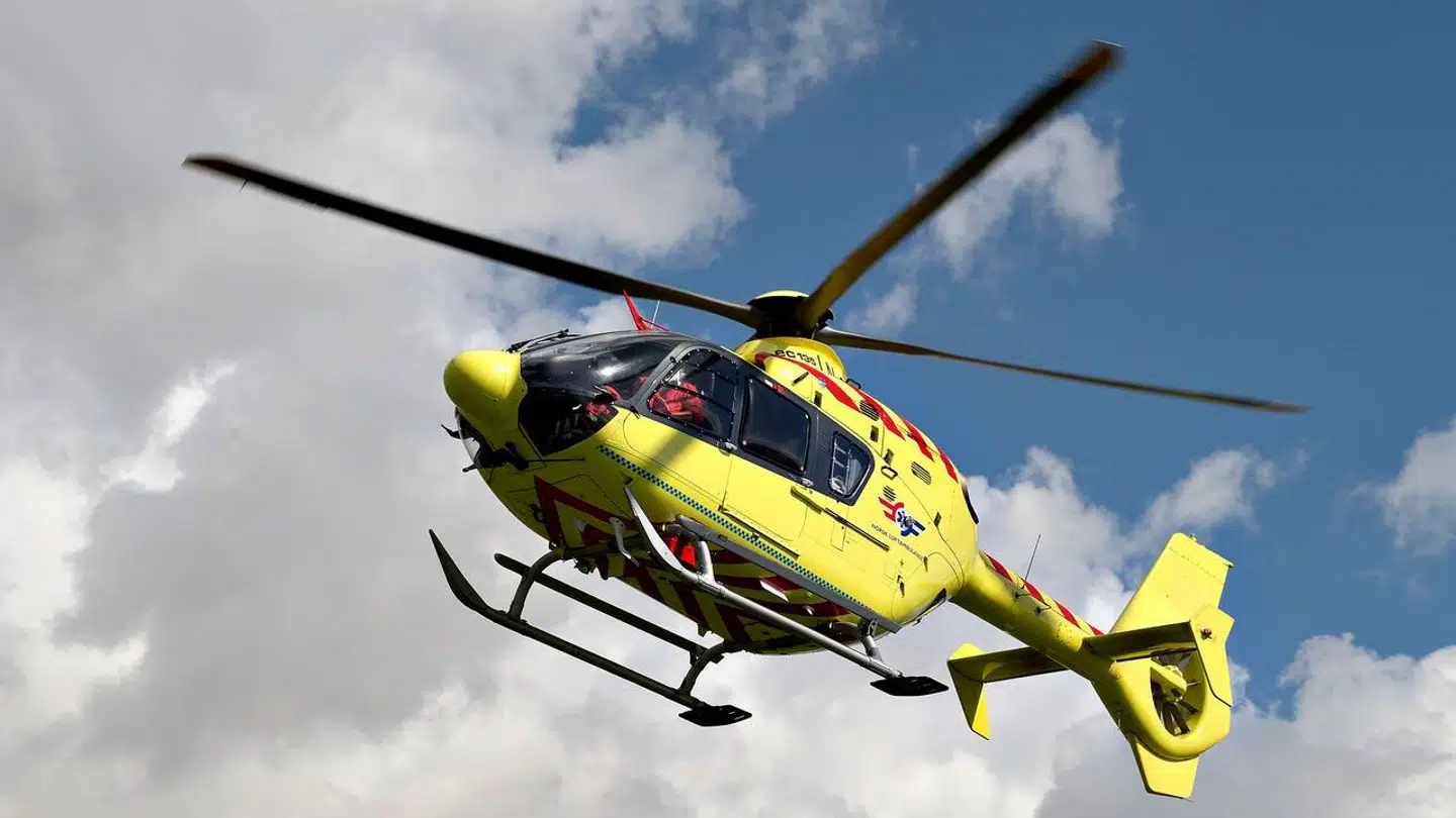 Akutlægehelikopteren blev sendt til en landejendom på Grenå lørdag.