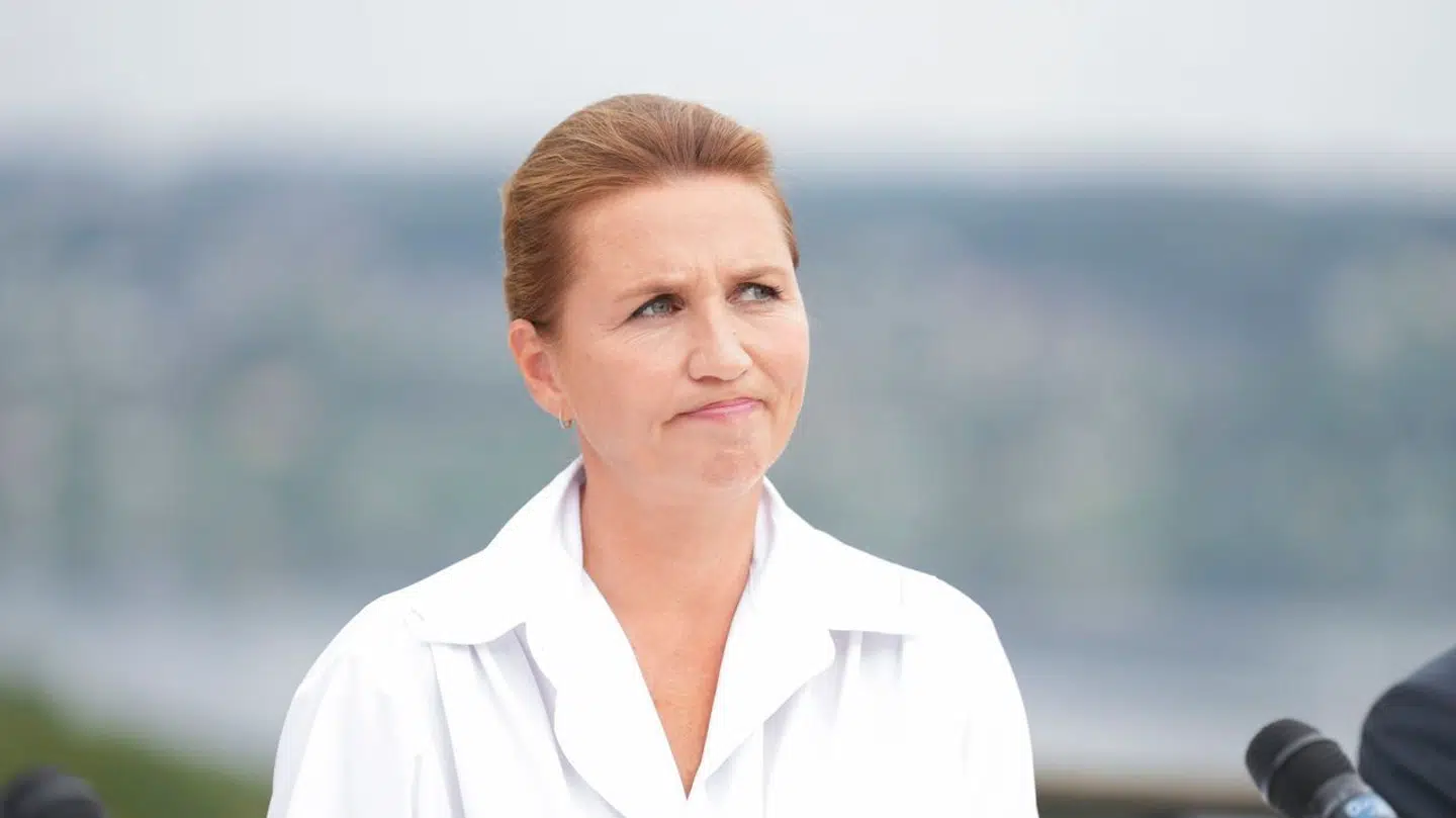 Statsminister Mette Frederiksen bliver presset af SF, som spørger: hvorfor ikke bare komme i gang med forhandlingerne om pensionsalderen?