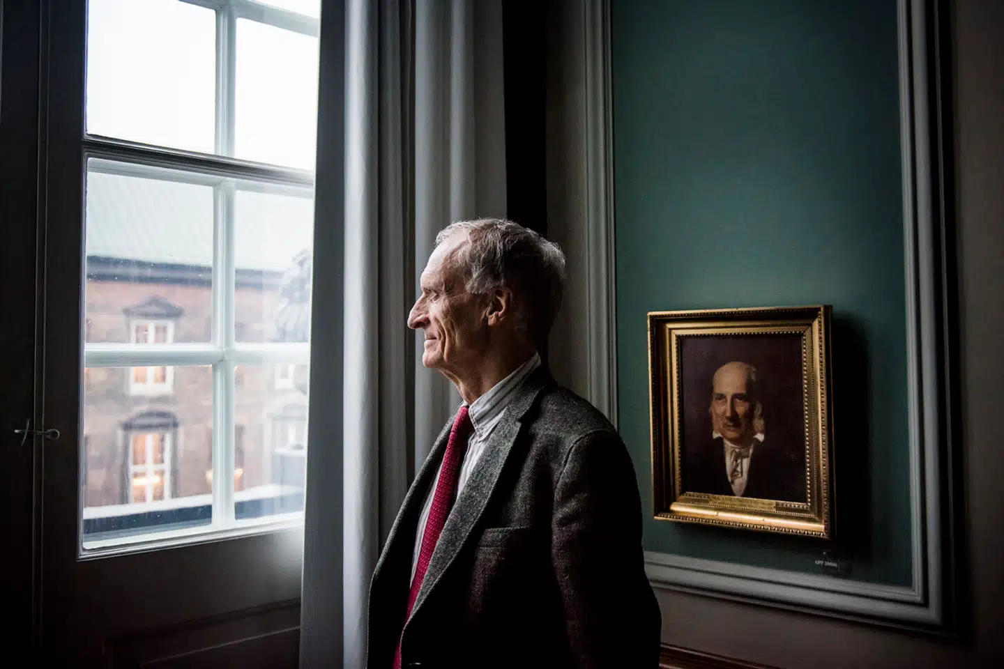 Bertel Haarder (V) var, ligesom Dan Jørgensen (S) er i dag, forhåndsfavorit til posten som EU-kommissær i 2004, men måtte se sig slået på målstregen.