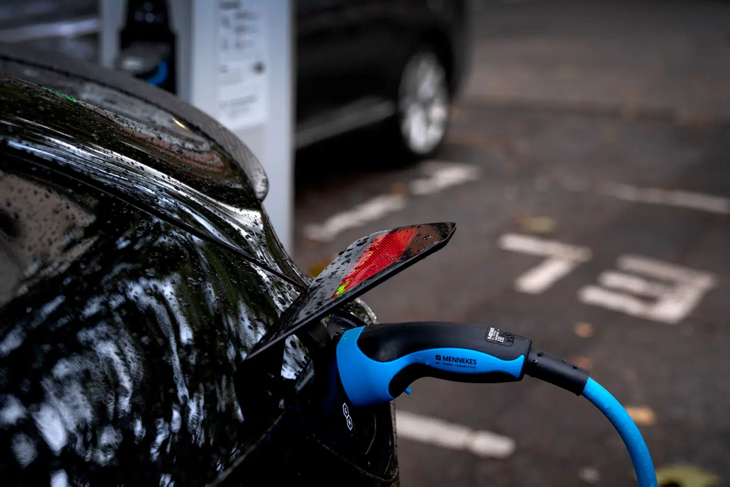 »Jeg er ikke venstreorienteret motiveret, men savner, at de politiske partier tilbyder mig en skattemodel for økonomiske tilskudsordninger som modsvarer parcelhusejernes.«