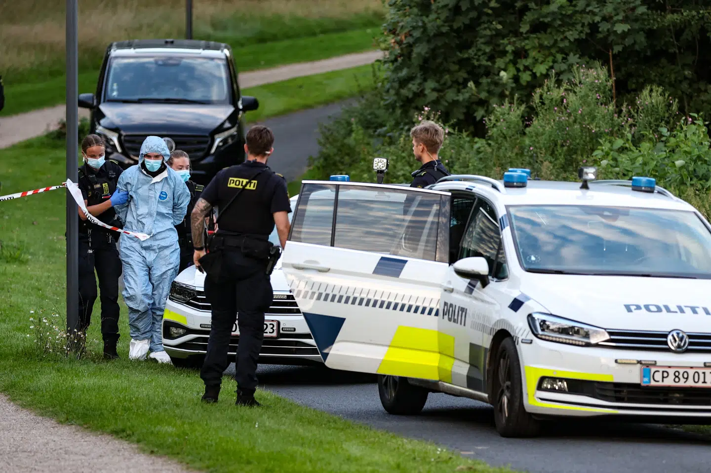 En 25-årig svensk mand blev i sidste uge anholdt i Tingbjerg i besiddelse af to håndgranater. Onsdag har en domstol i Sverige besluttet, at en 16-årig svensk dreng skal udleveres fra Sverige til Danmark i sagen. (Arkivfoto).