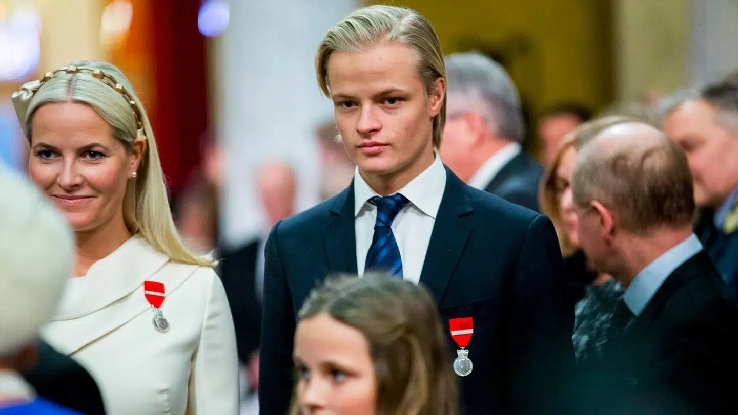 Kronprinsesse Mette-Marits søn fra et tidligere forhold, Marius Borg Høiby, har en stribe af sigtelser imod sig.