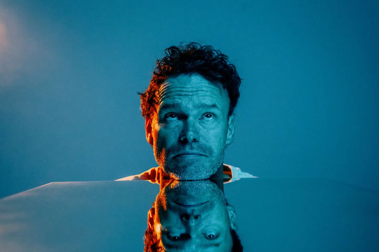 Et husprojekt, der løb af sporet, og en stor produktion fik Mick Øgendahl i knæ, og han endte på psykiatrisk afdeling. Senere brugte han sit nedbrud i en stand-up. Det lærte ham noget helt særligt.