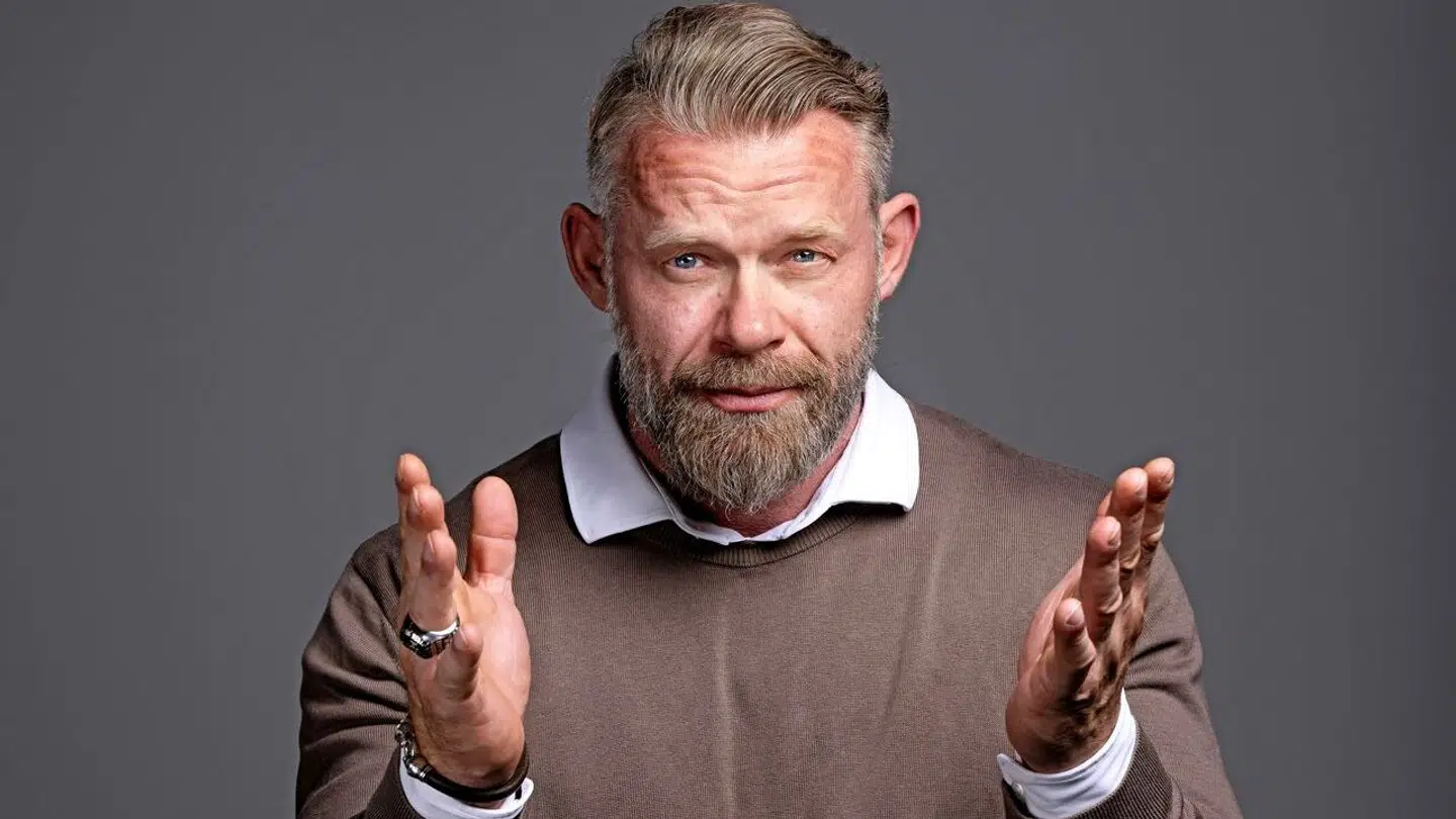 Joachim B Olsen, Politisk kommentator på B.T. Medvært på den politiske podcast slottet og sumpen.