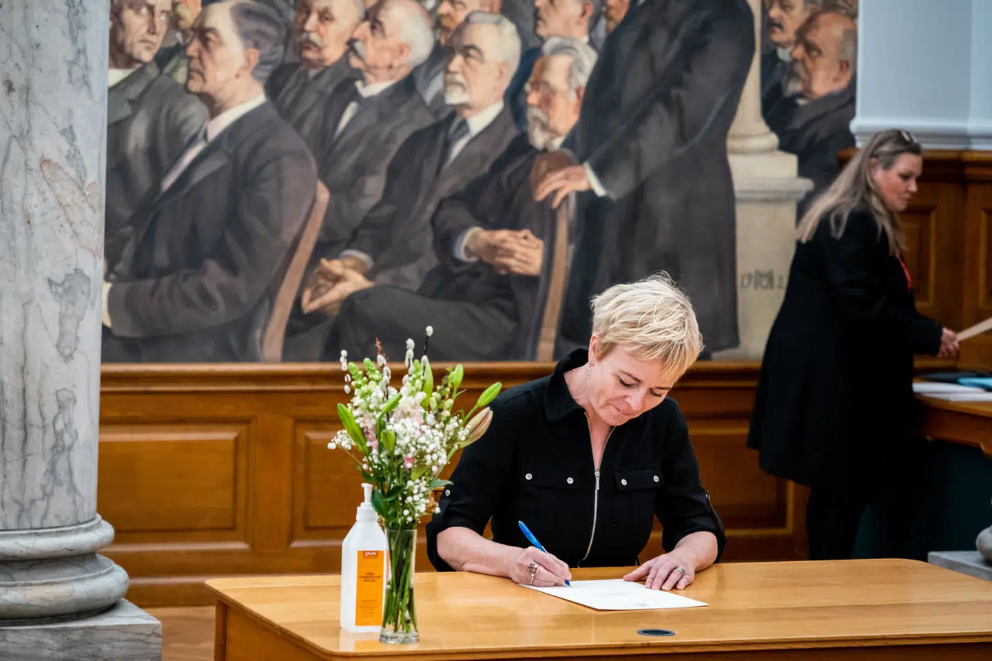 Karin Liltorp, der har siddet i Folketinget for Moderaterne siden 2022, skrev som alle andre medlemmer under på en erklæring om at ville overholde Grundloven.